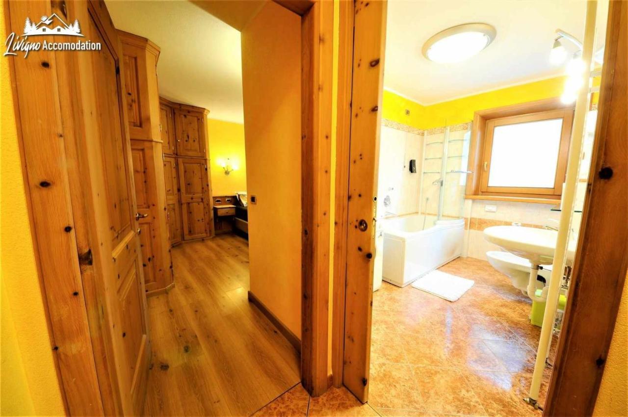Alpen Royal By Livigno Accomodation Exteriör bild